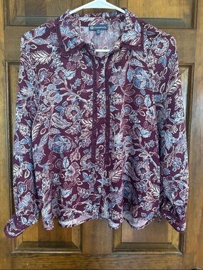 Democracy Burgundy Floral Button-Up Blouse with Blue and White Print, XS